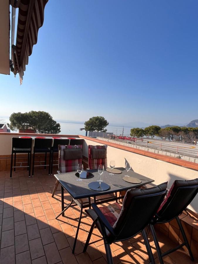 Апартаменты Favola Bella The Panoramic Penthouse Бардолино Экстерьер фото